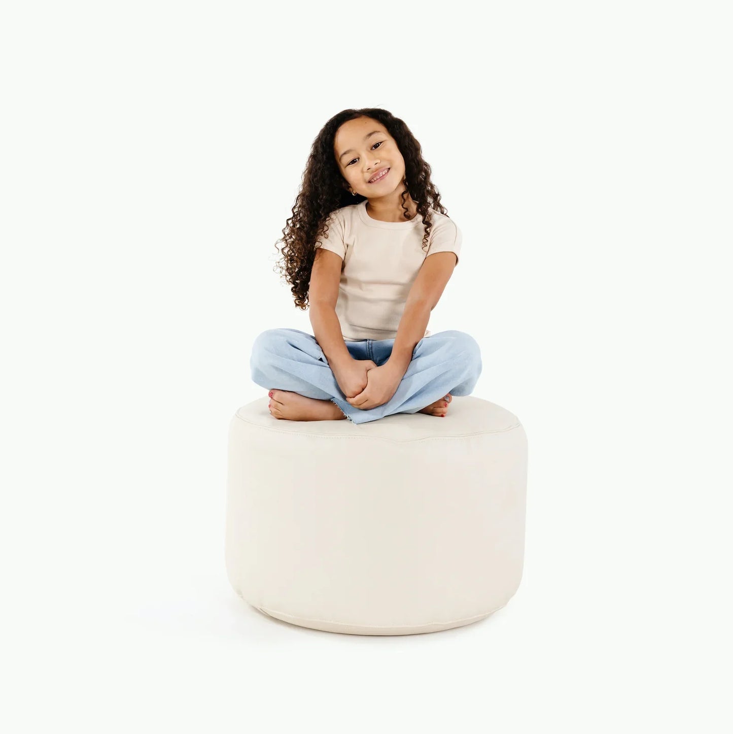 Gathre Ivory Pouf (Circle)